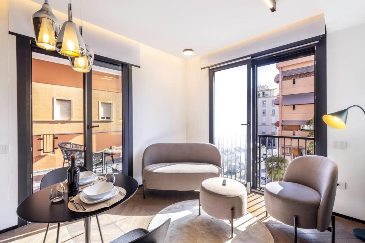 Vittoria'S Luxury Apartment Cagliari Extérieur photo